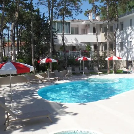 Διαμέρισμα New Flat In A With Pool And Jacuzzi